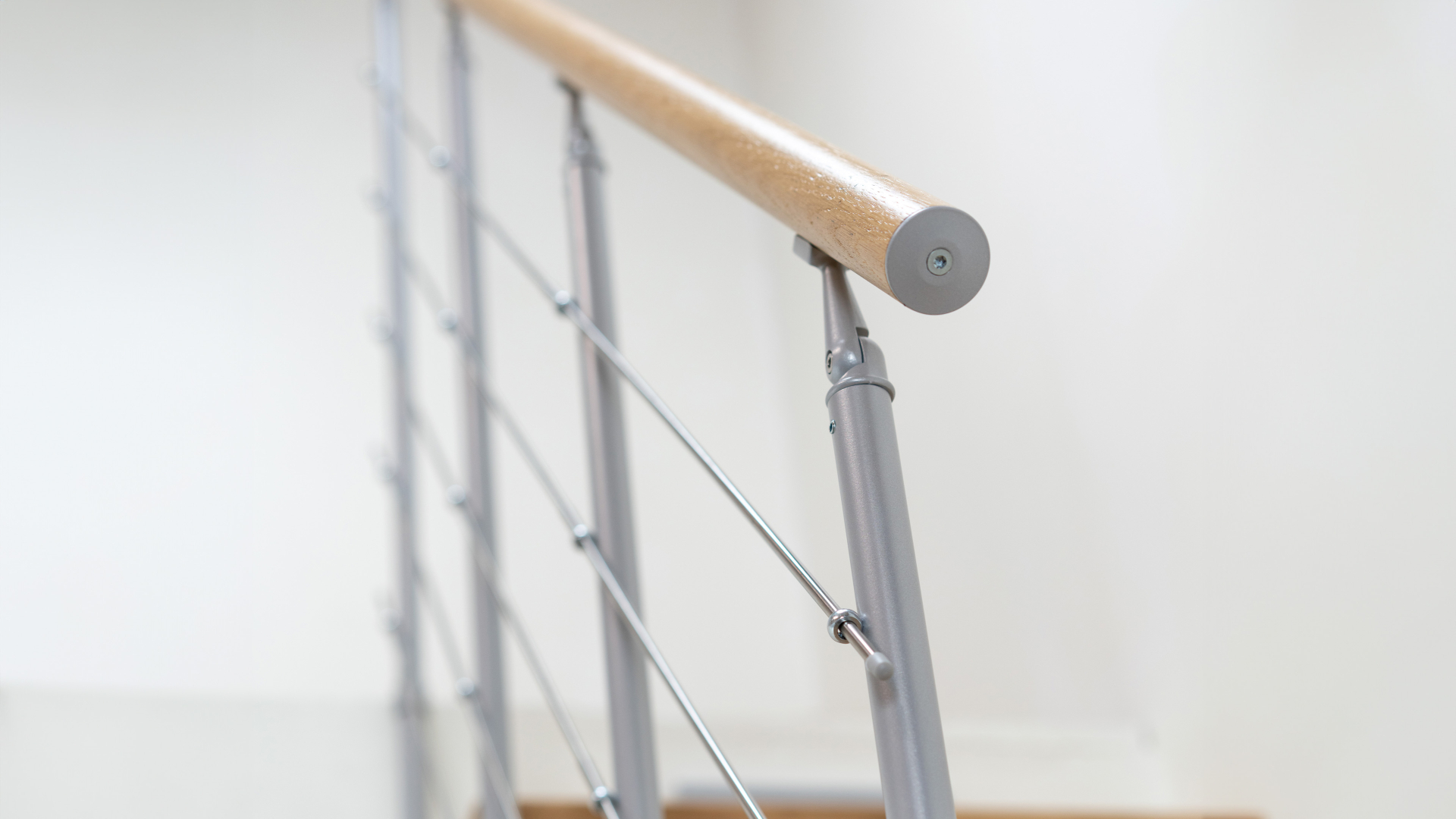 Extra staircase railing STYLE 6 White RAL 9016