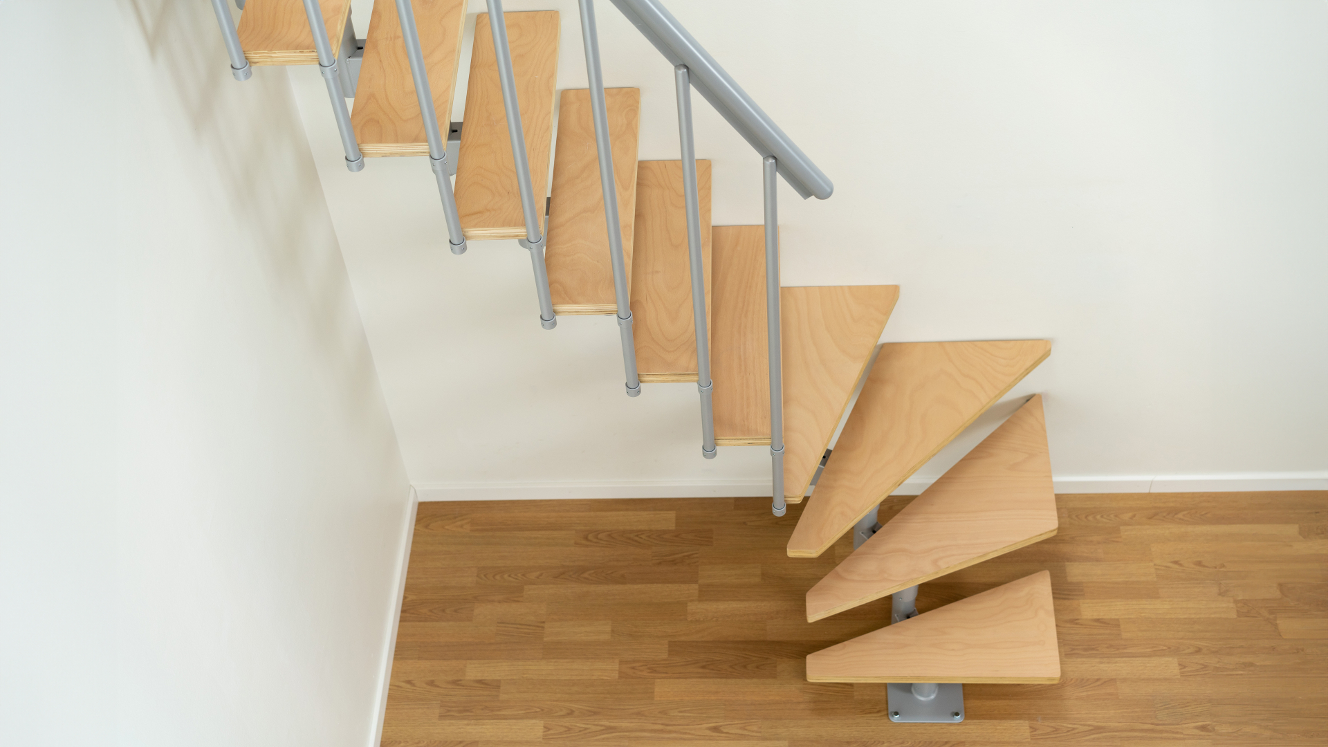 Staircase DALLAS Pearl grey